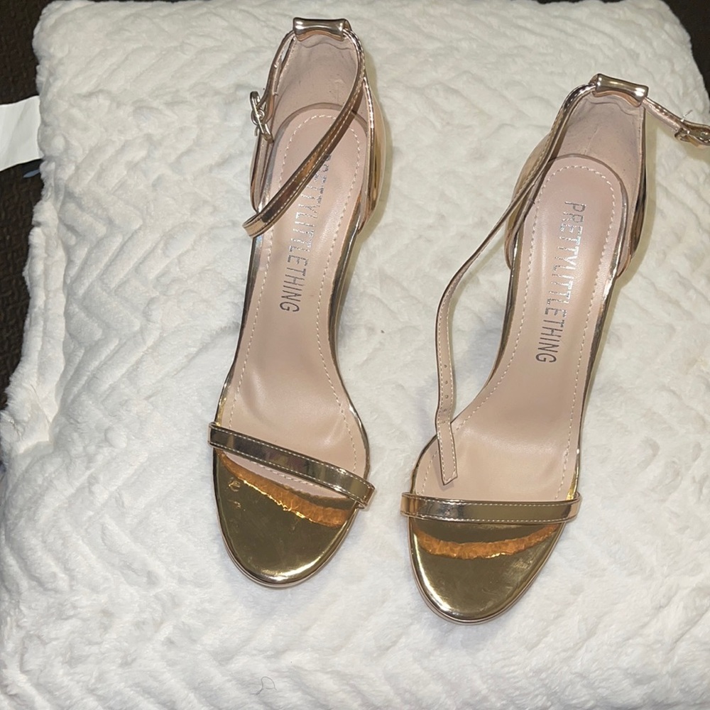 Rose gold strapped heel sandal